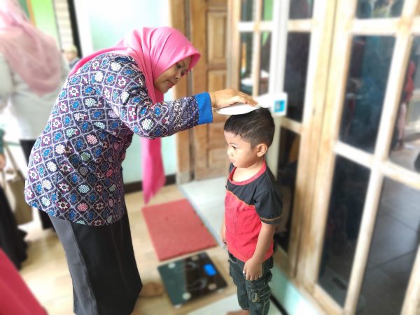 PELAKSANAAN POSYANDU PMT BALITA BULAN JANUARI