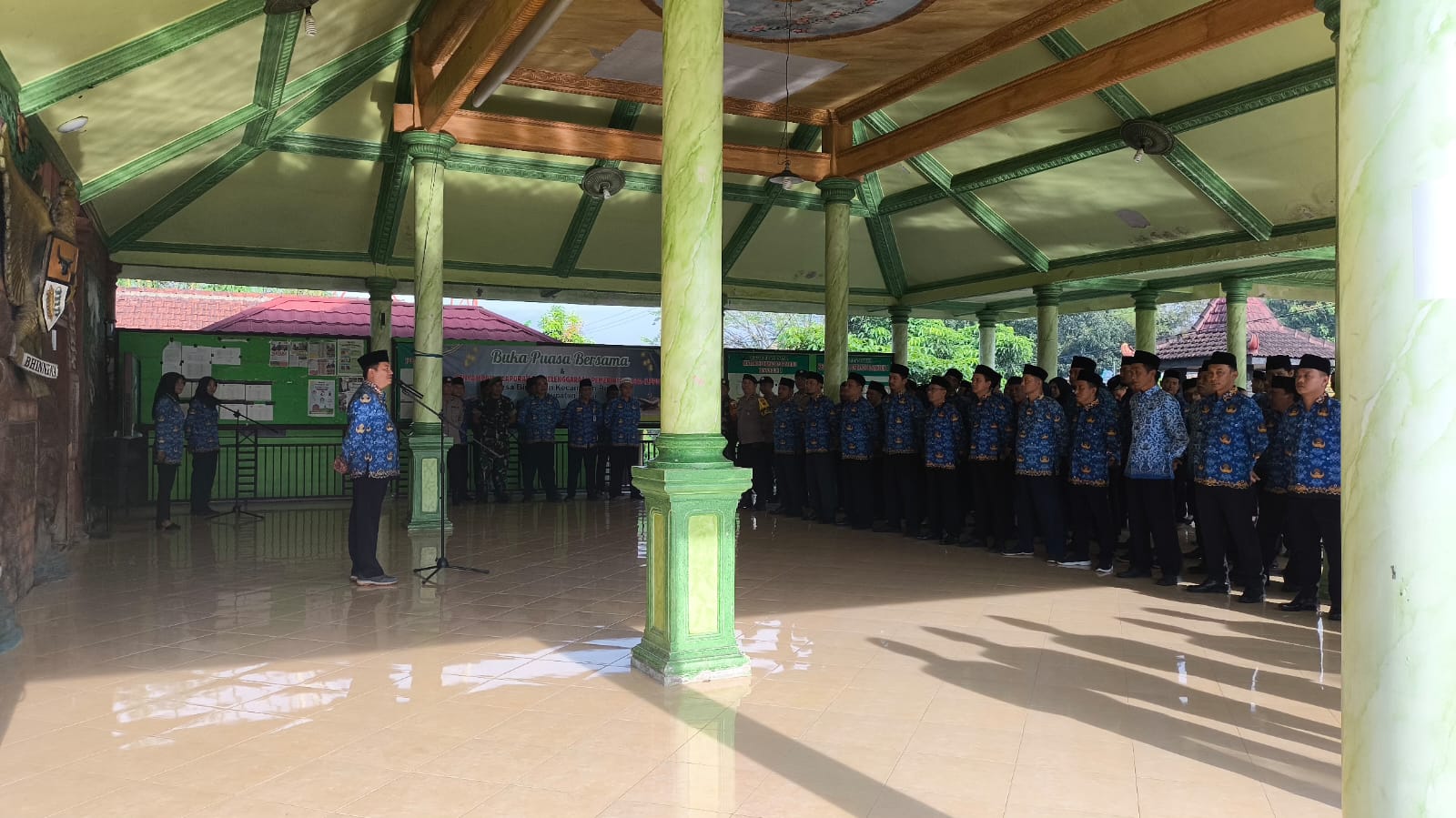 APEL GABUNGAN DI LINGKUNGAN PEMERINTAH KECAMATAN BINANGUN KABUPATEN BLITAR JAWA TIMUR