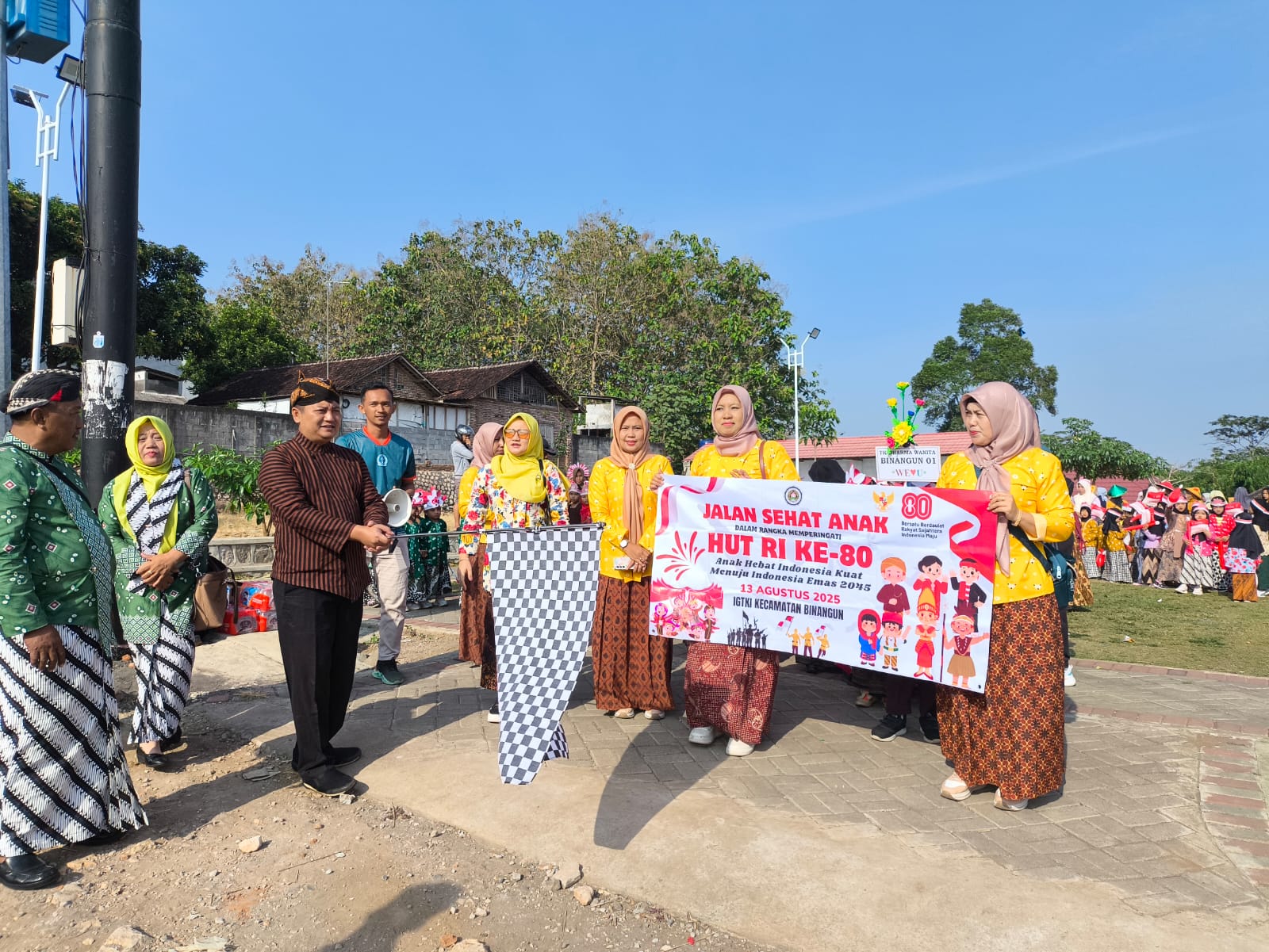 Jalan Sehat Anak Dalam Rangka Memperingati HUT RI Ke 80